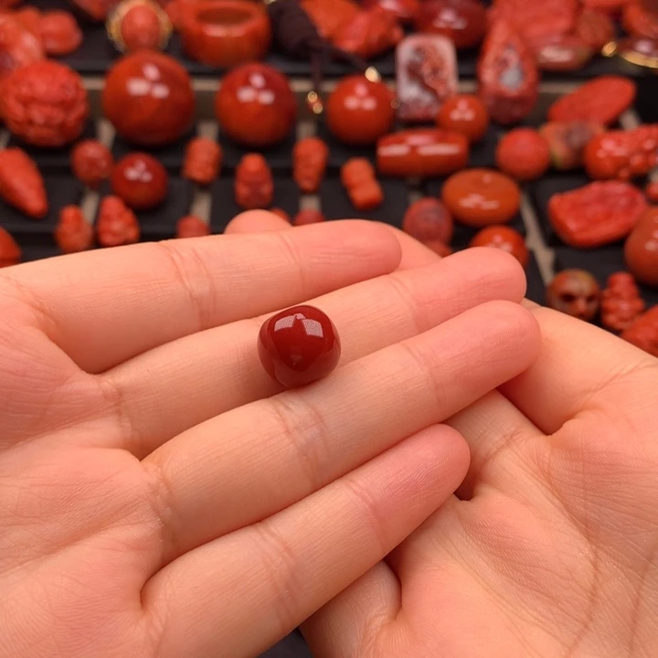 玉***轩南红玛瑙未镶嵌老型单珠12MM+微瑕