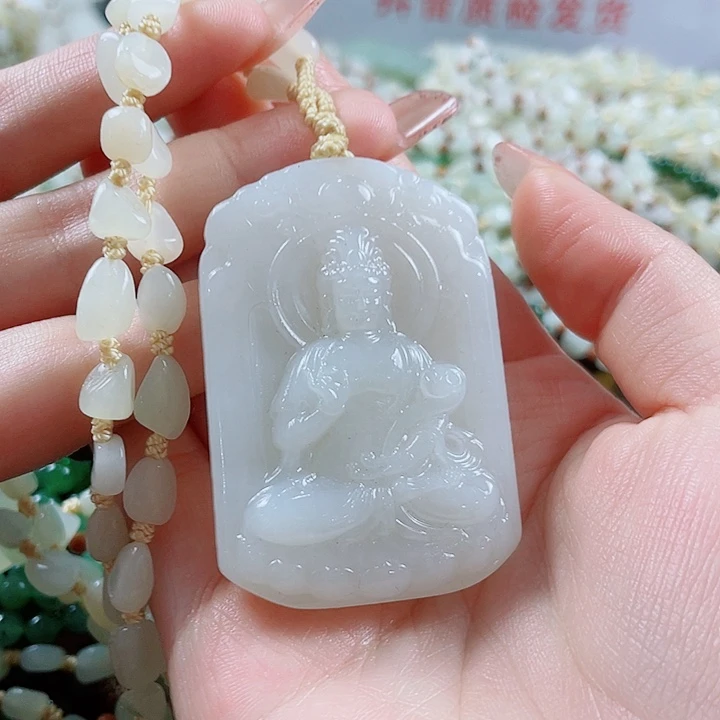 颈饰未镶嵌和田玉