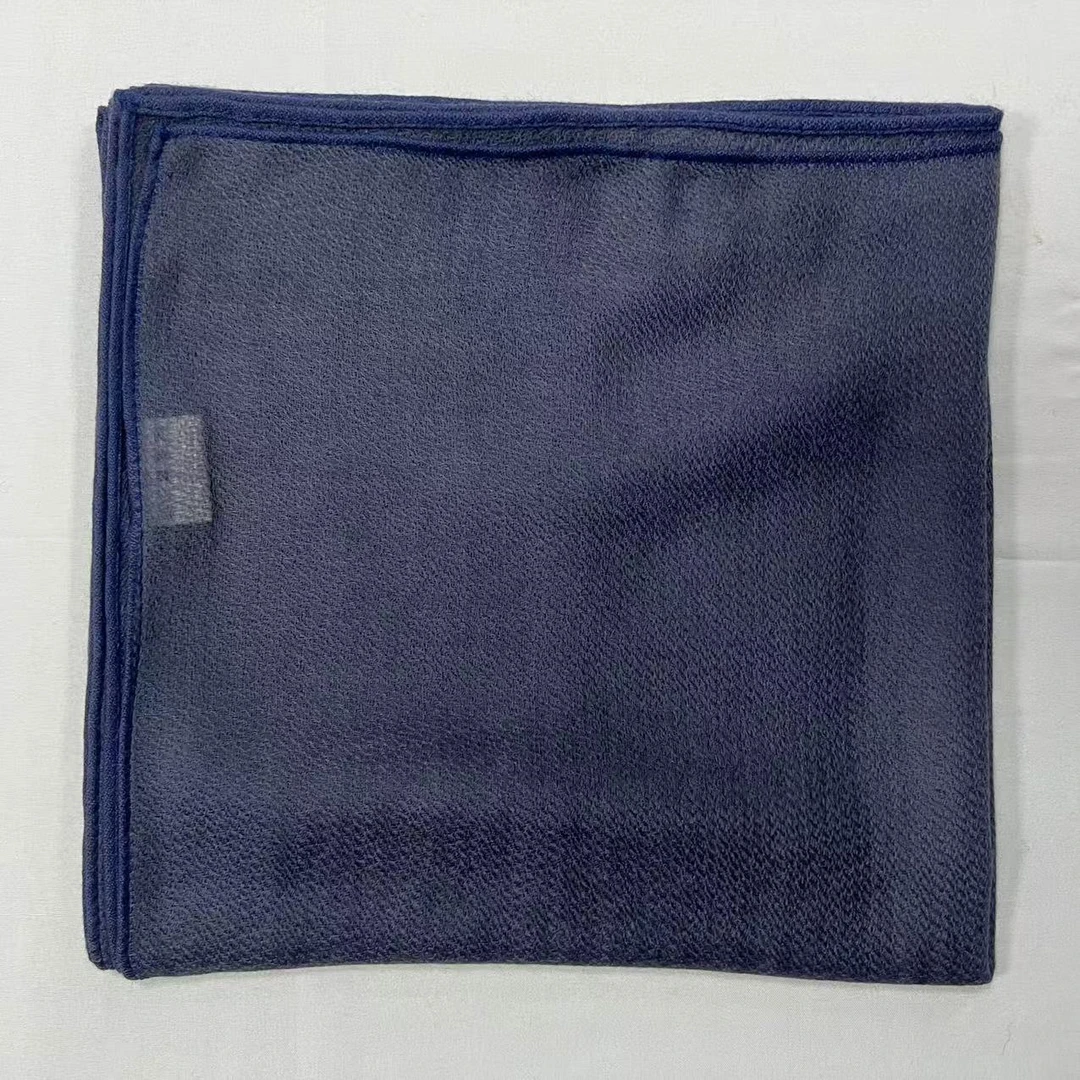 110羊绒方巾-雪落蓝 105cm丝巾