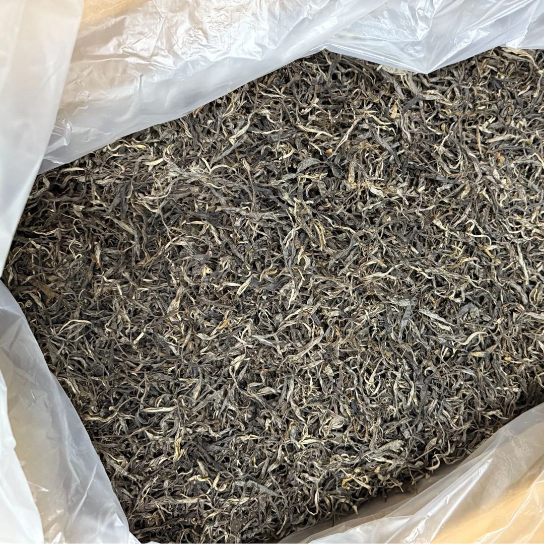 2025年春茶   云南普洱茶古树生茶散茶