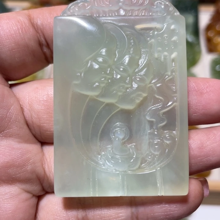 岫玉未镶嵌吊坠(赠链)