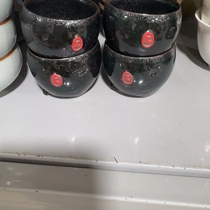 主人杯一个，瓷。。。