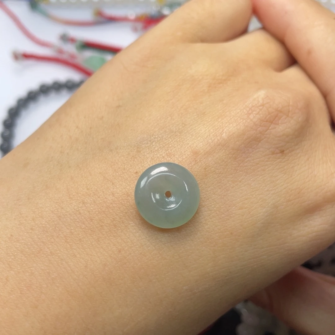 一***呀翡翠未镶嵌手绳8999999