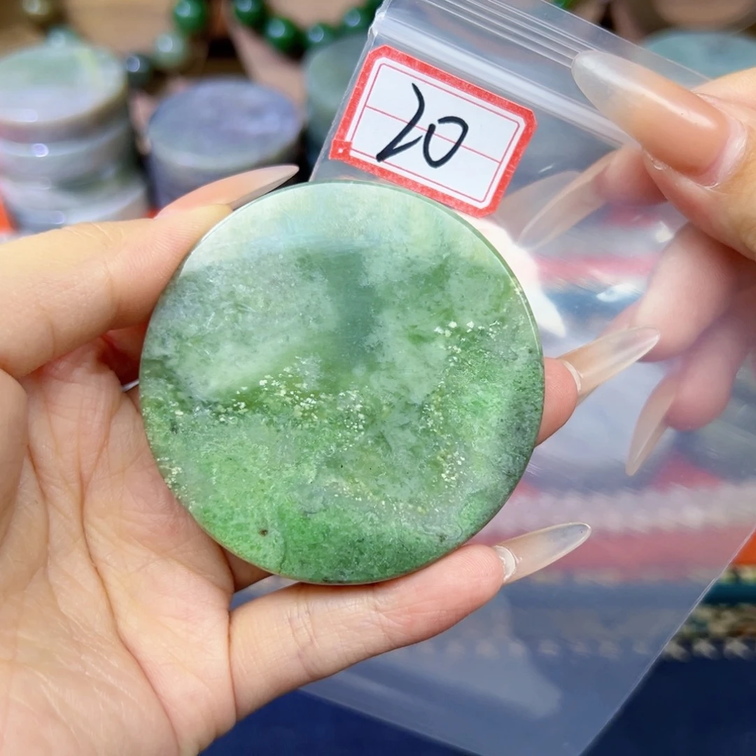 和田玉未镶嵌珠宝半成品