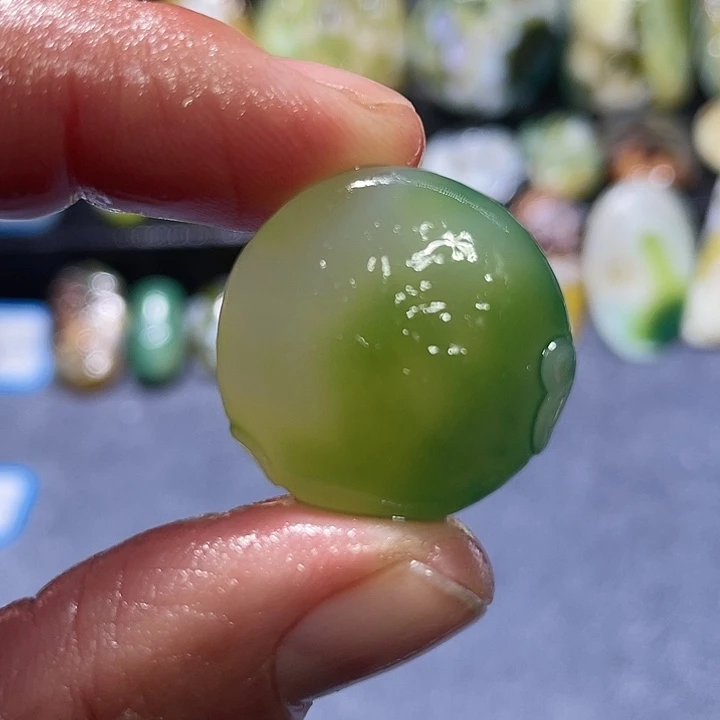 玛瑙/玉髓未镶嵌珠宝奇石