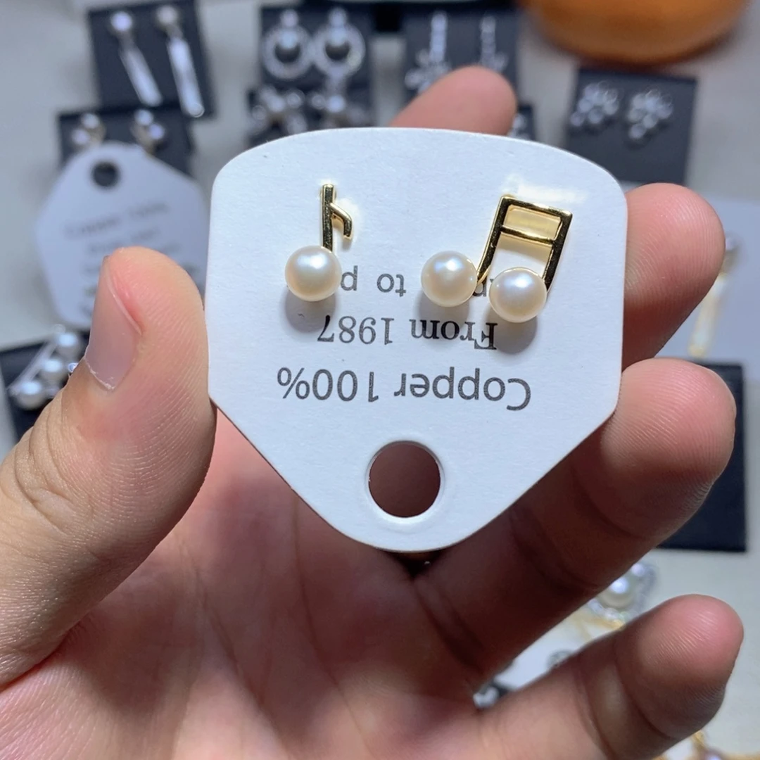 耳饰未镶嵌淡水珍珠