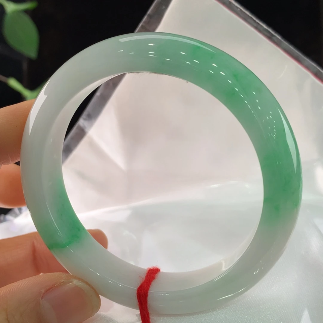 翡翠手镯未镶嵌111-0355