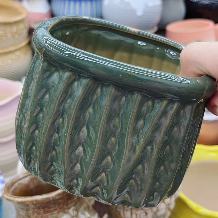 多肉绿植陶瓷花盆9.9包邮，有孔，微信