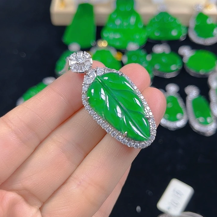 翡翠银S925镶嵌吊坠(不含链)