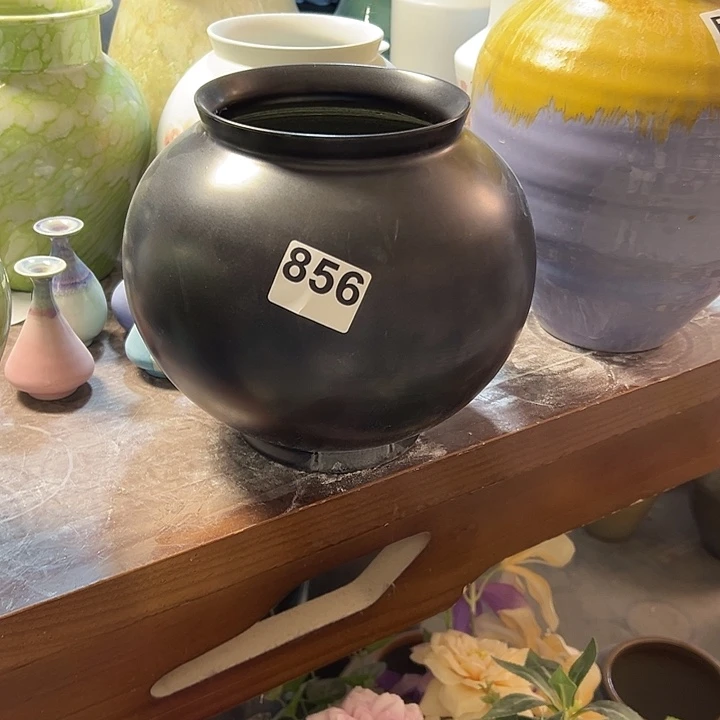 陈***遐白泥花瓶口12，高20，856，摆件