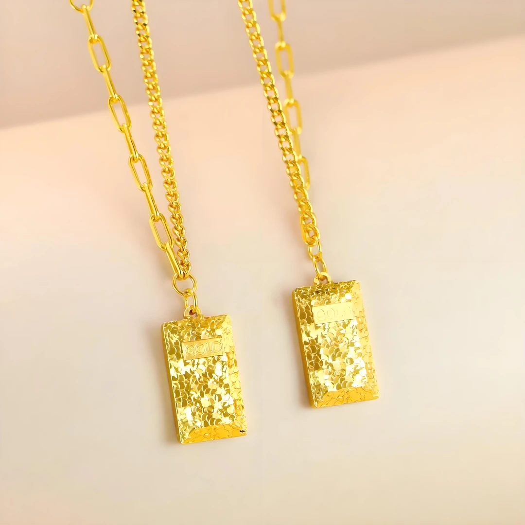 金福年--方形碎冰冰吊坠项链