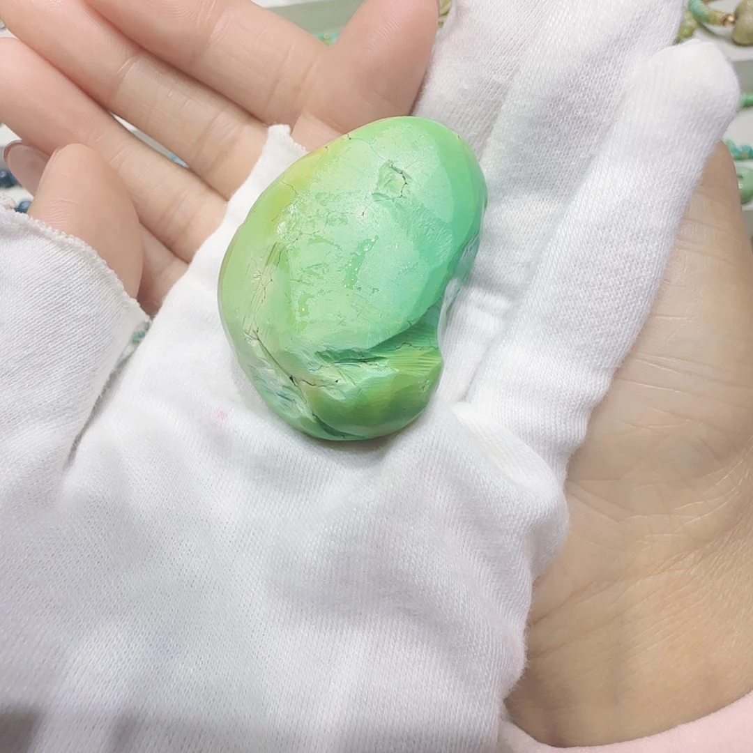 绿松石未镶嵌原矿绿松石