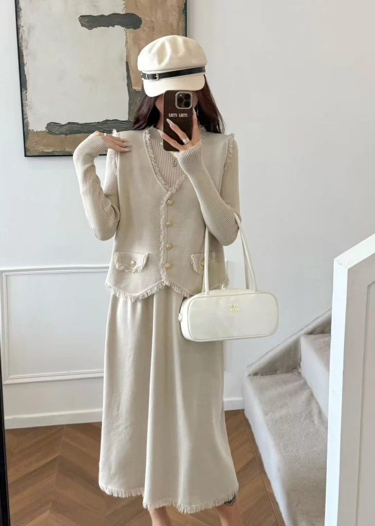 秋冬<601-699>针织2026新款秋冬气质显瘦减龄微胖遮肉女装连衣裙
