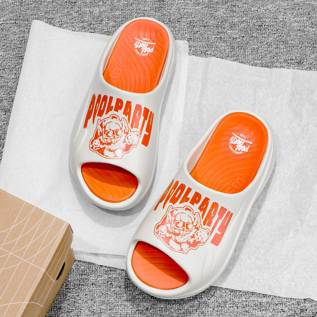 李宁拖鞋 x 英雄联盟泳池派对联名系列男女款防臭防滑凉拖AGAU027