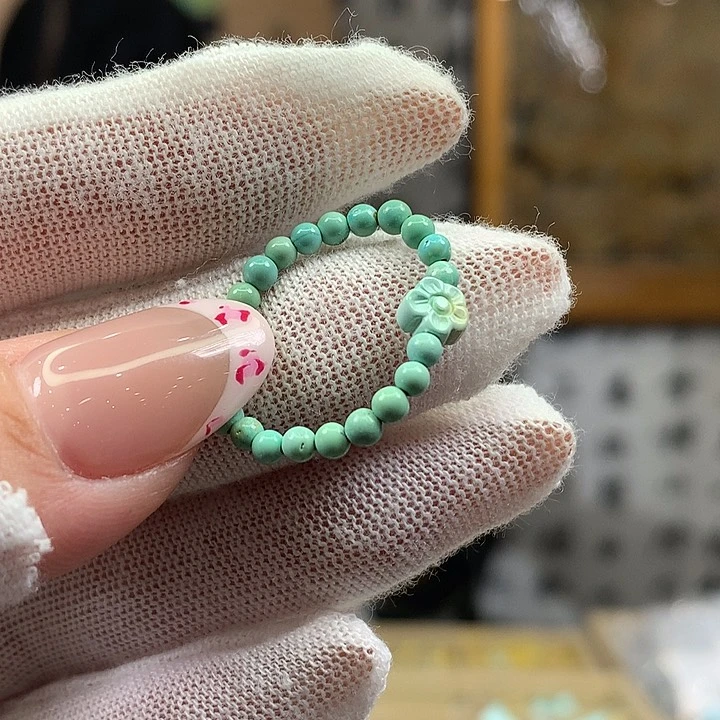 绿松石未镶嵌挂件