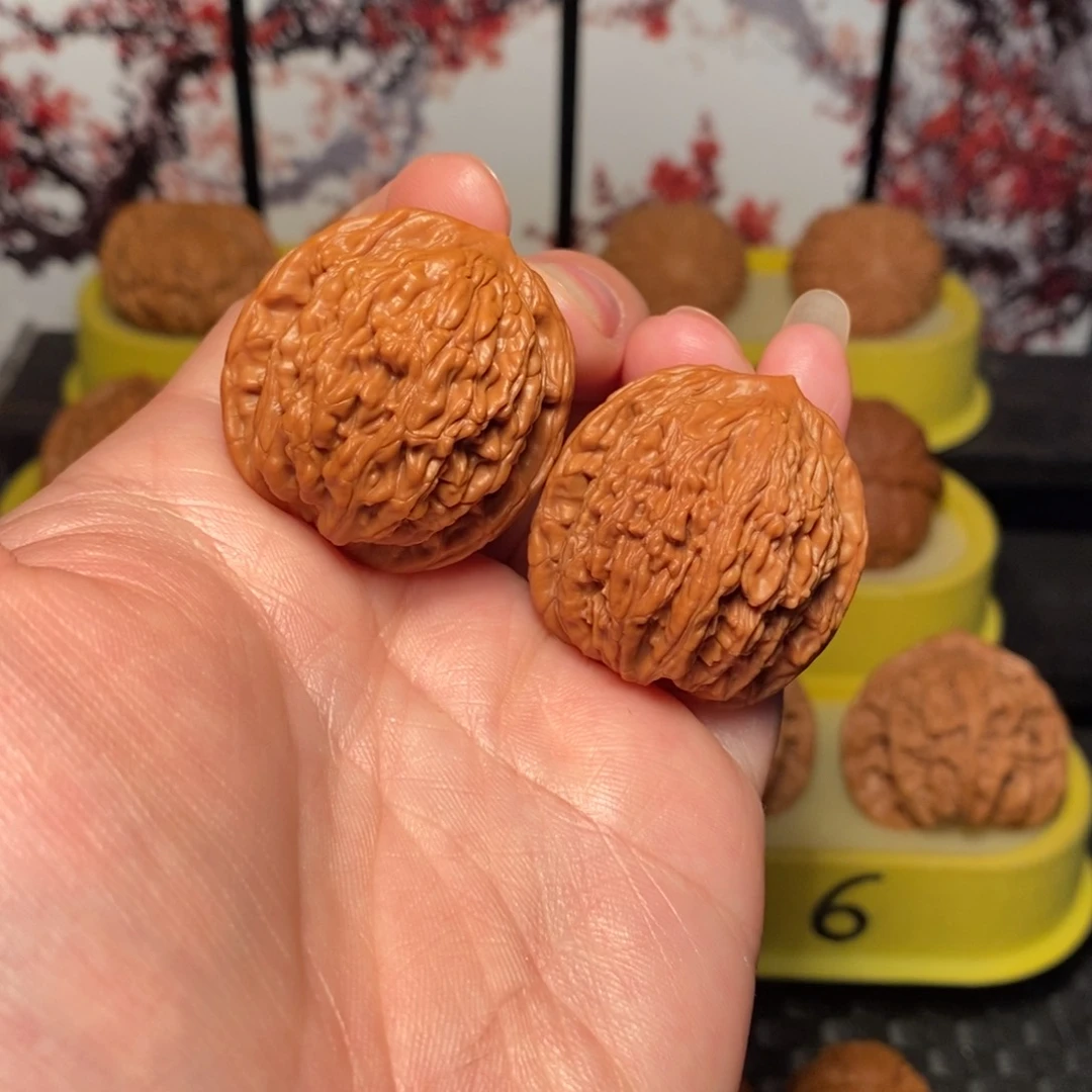 文玩核桃把件33尺麦虎核桃