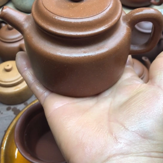 紫砂茶壶将坡泥得中220豪升左右瑕疵