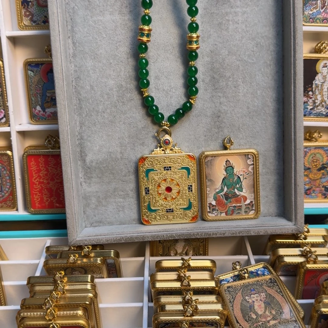 越***马吊坠单面定制绿度母