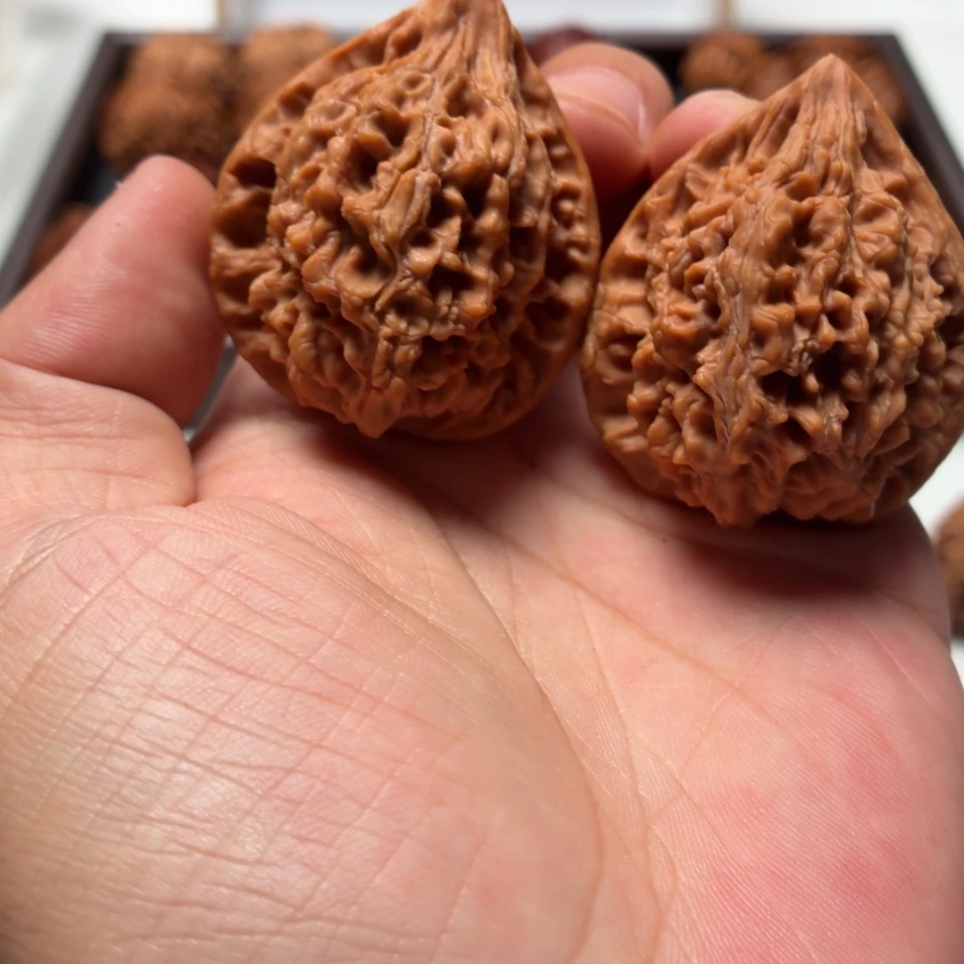 吊坠文玩核桃原树十三陵