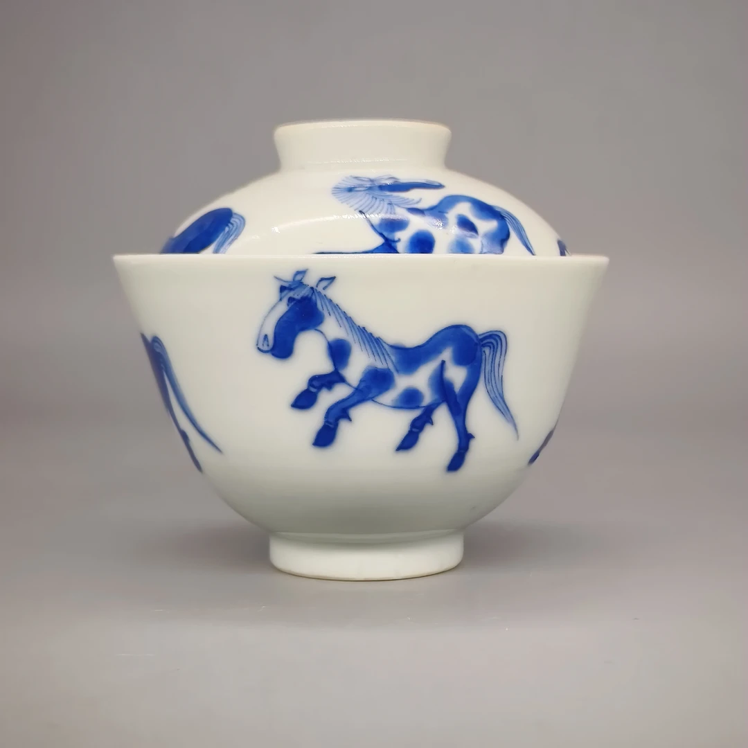 32504163*清道光青花八骏图盖碗/瓷器三/江苏省文物总店