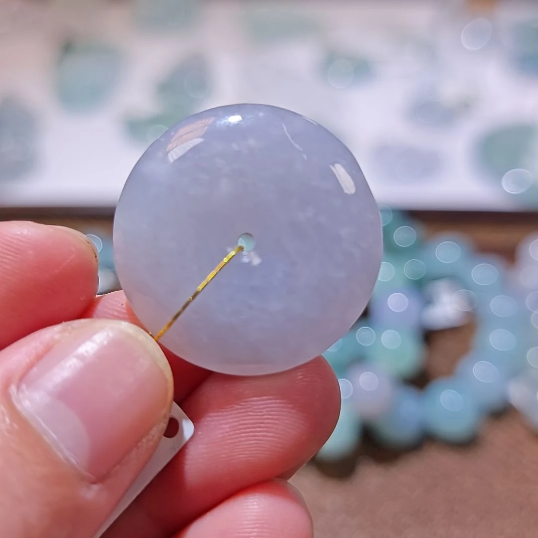 颈饰未镶嵌翡翠一