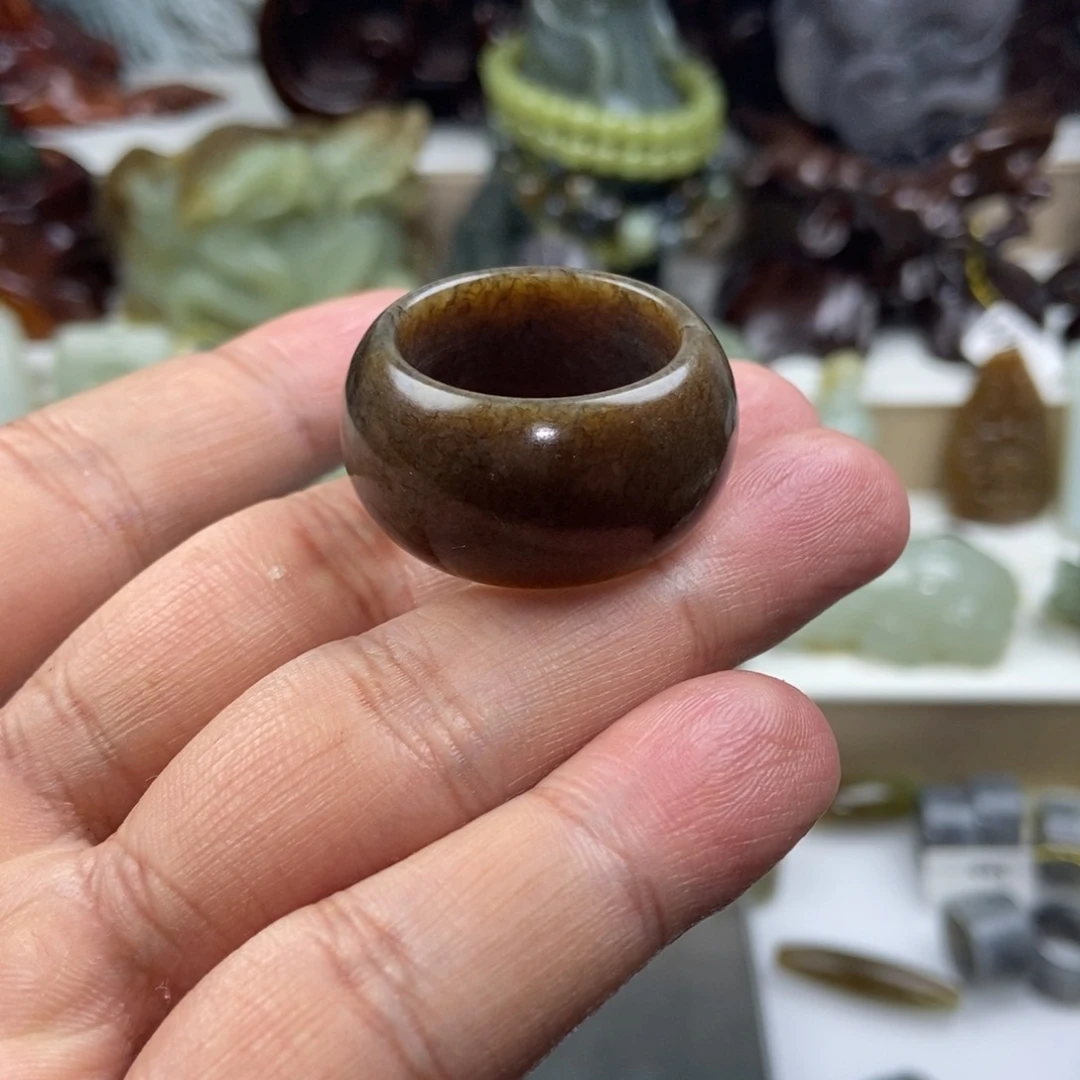 【闪购商品】颈饰未镶嵌和田玉