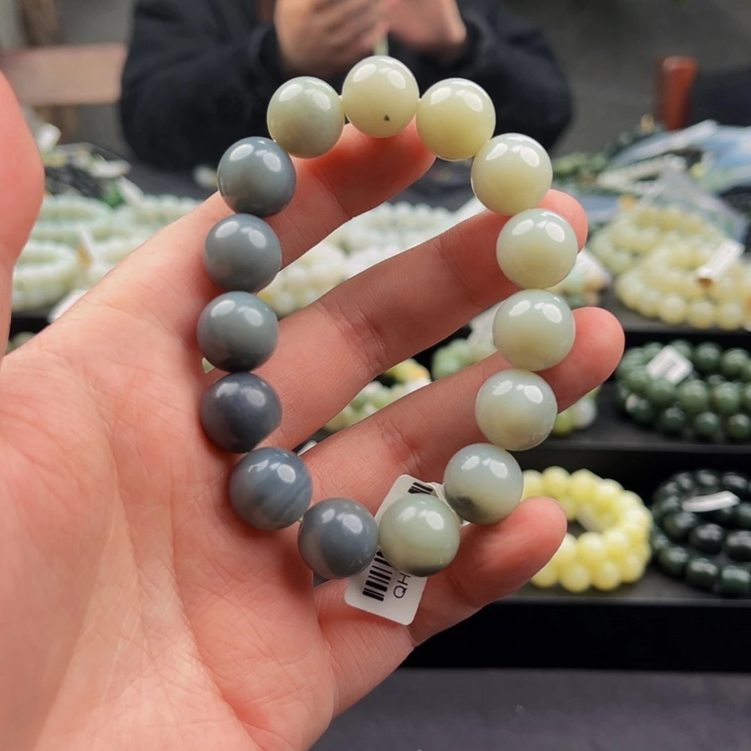 和田玉手串未镶嵌