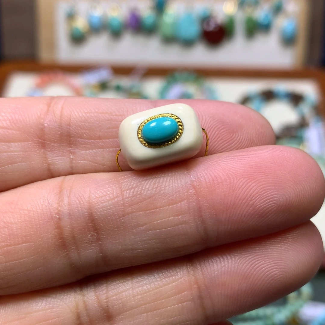 绿松石未镶嵌配饰