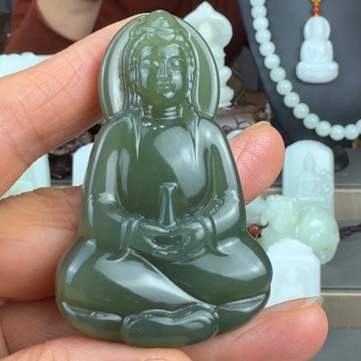 和田玉未镶嵌颈饰