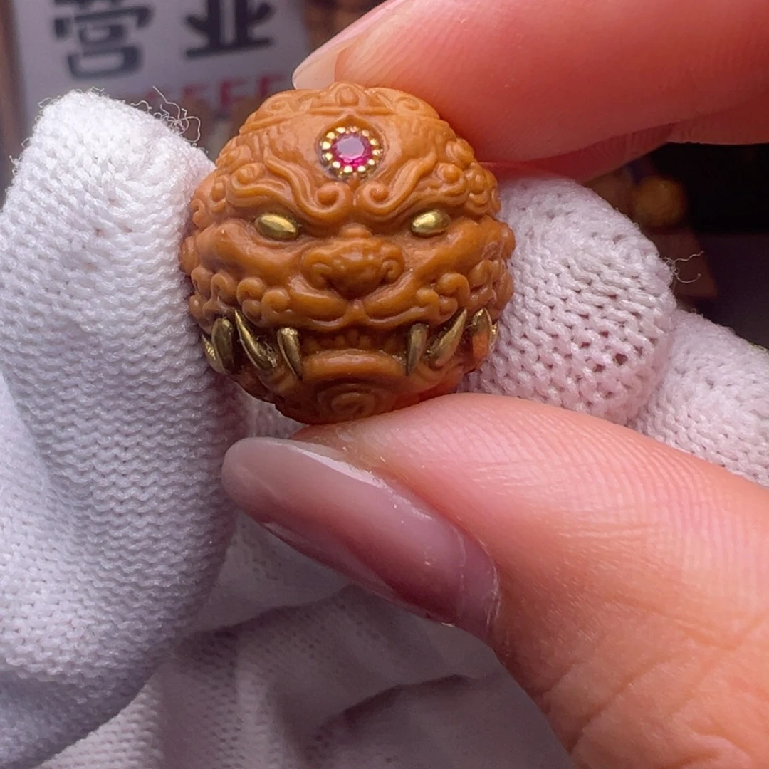 猴头核桃把件镶嵌款唐狮全品有正常封口线