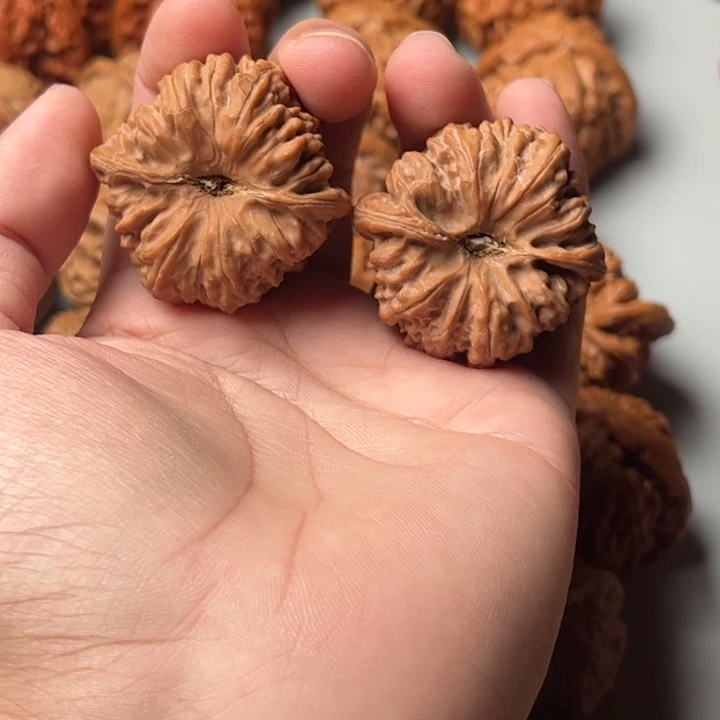 吊坠文玩核桃40全品平谷凹底