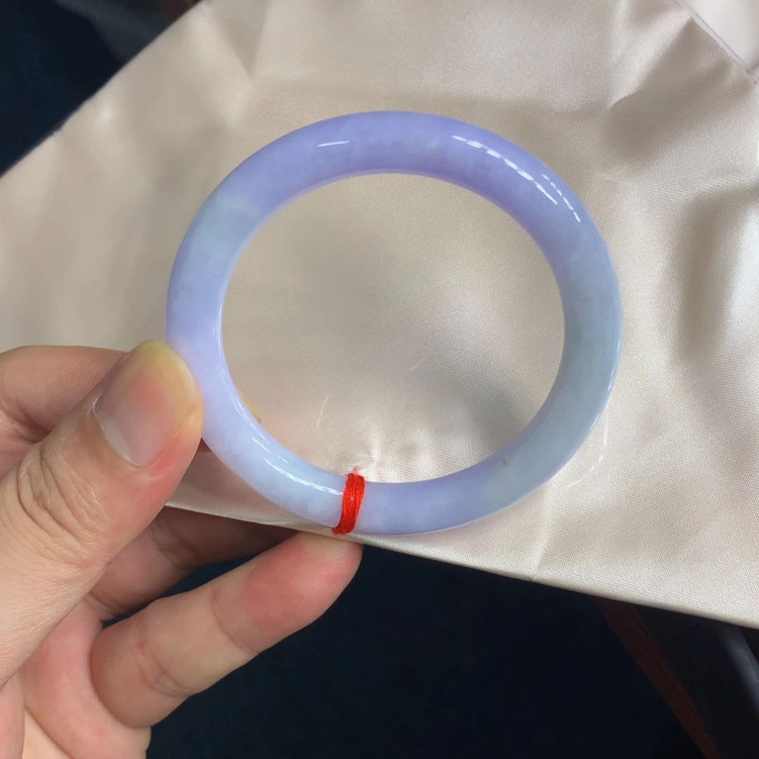 翡翠手镯（圆镯）未镶嵌