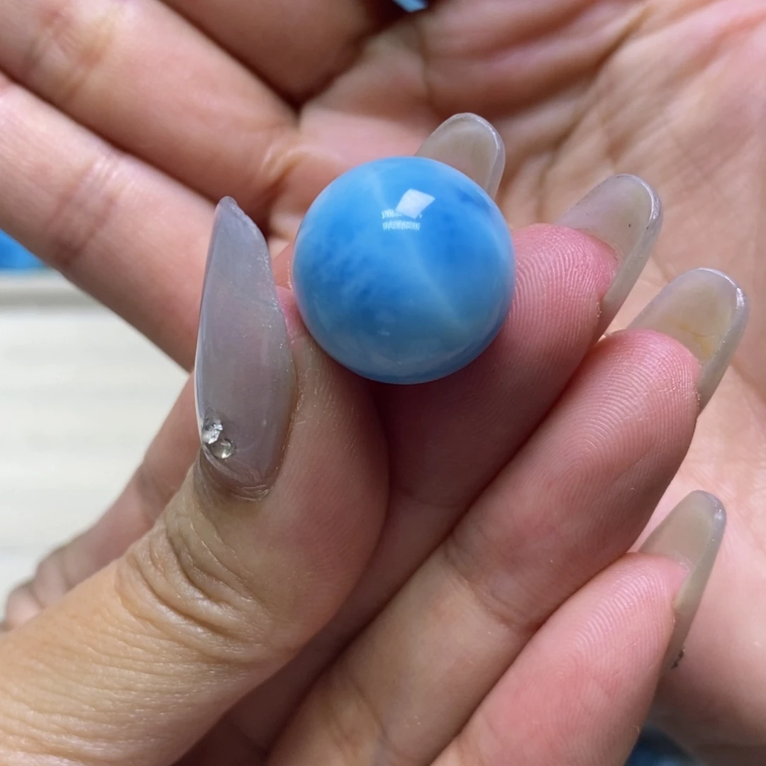 琳***心针钠钙石（海纹石）未镶嵌颈饰