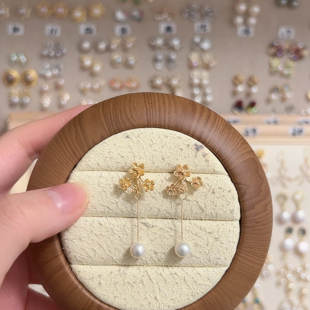 淡水珍珠银S925镶嵌耳钉