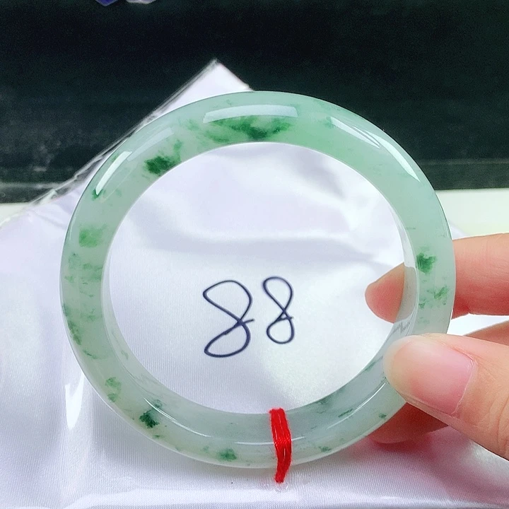 未镶嵌手镯翡翠翡翠手镯