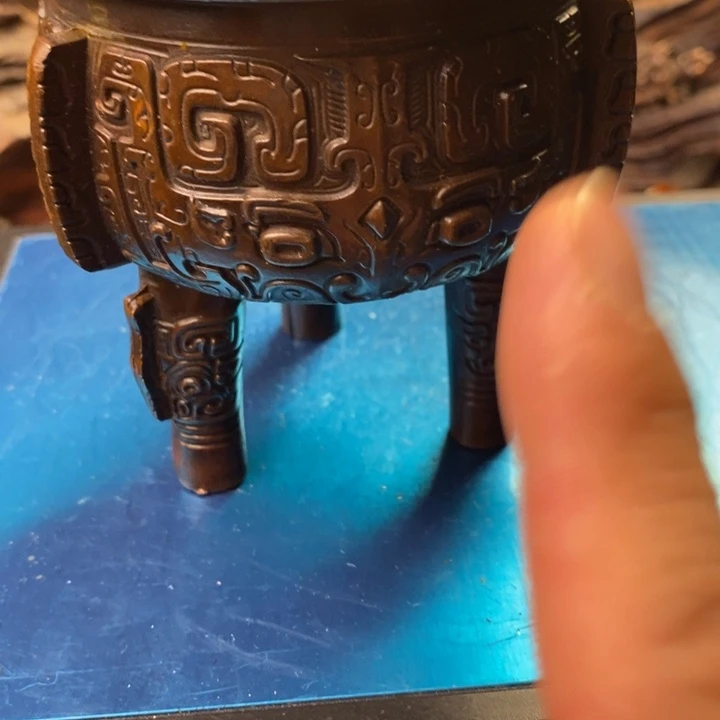 大叶紫檀（黑酸枝木类）