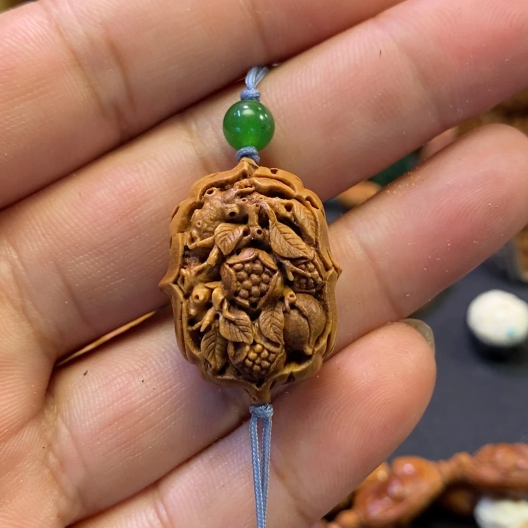 多子多福潍坊核雕桃核雕刻