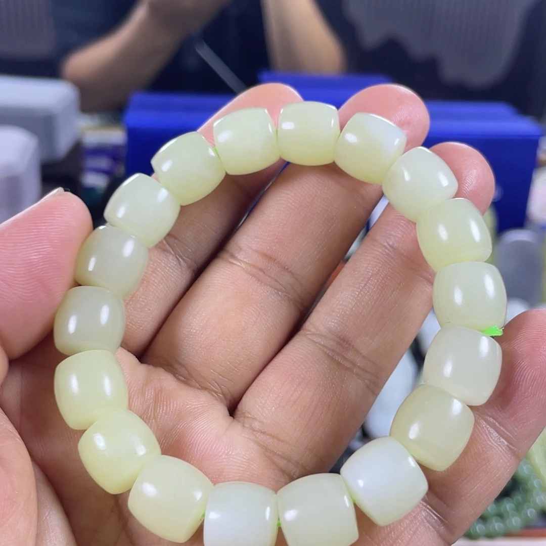 手链未镶嵌和田玉