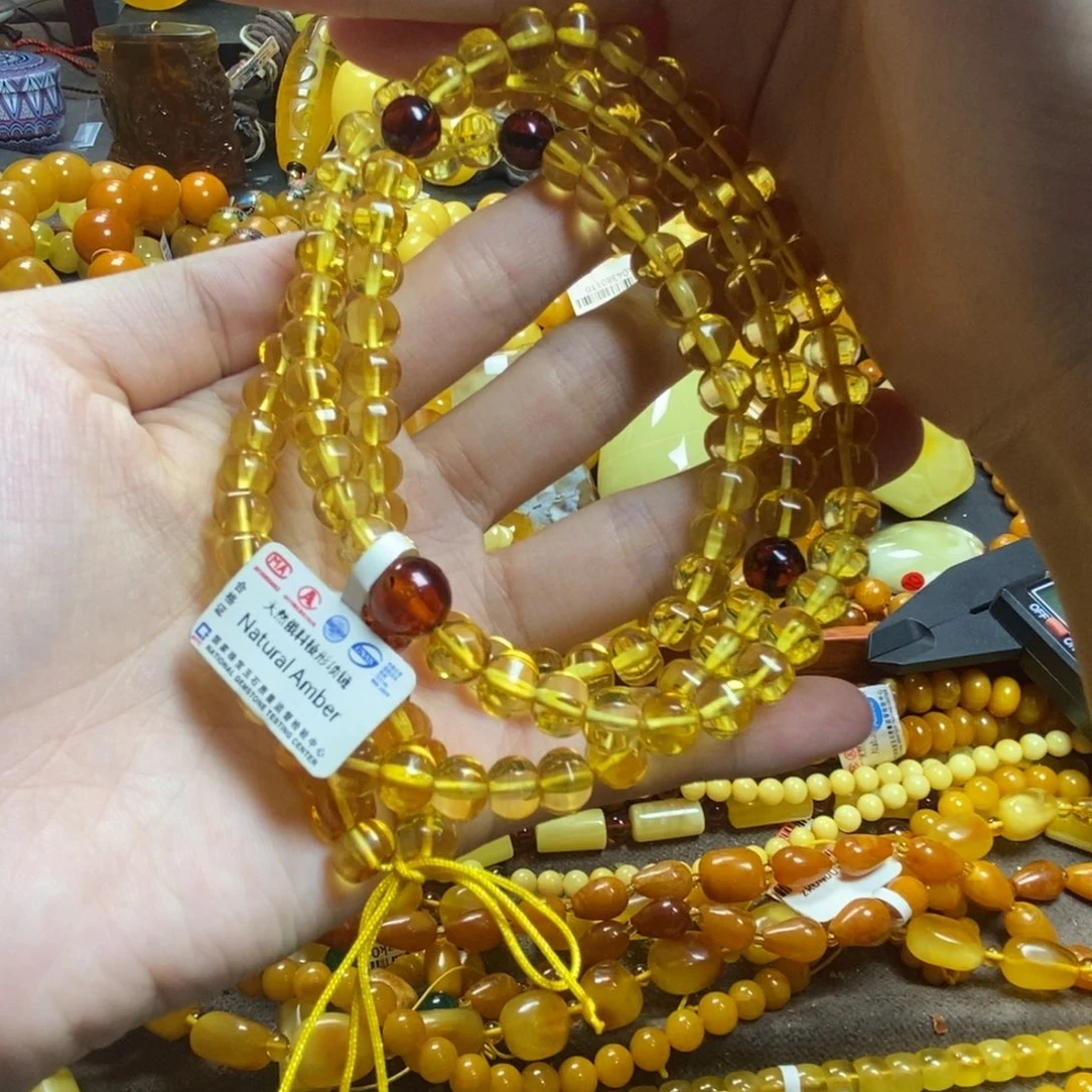 琥珀未镶嵌珠宝奇石蜜蜡