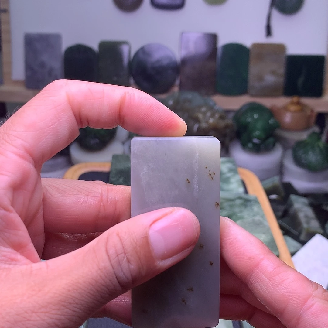 和田玉（糖玉）未镶嵌颈饰T****尉