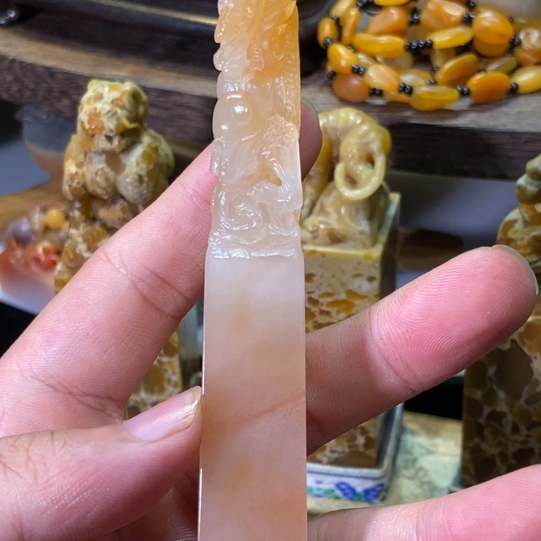 寿山石印石老挝荔枝冻