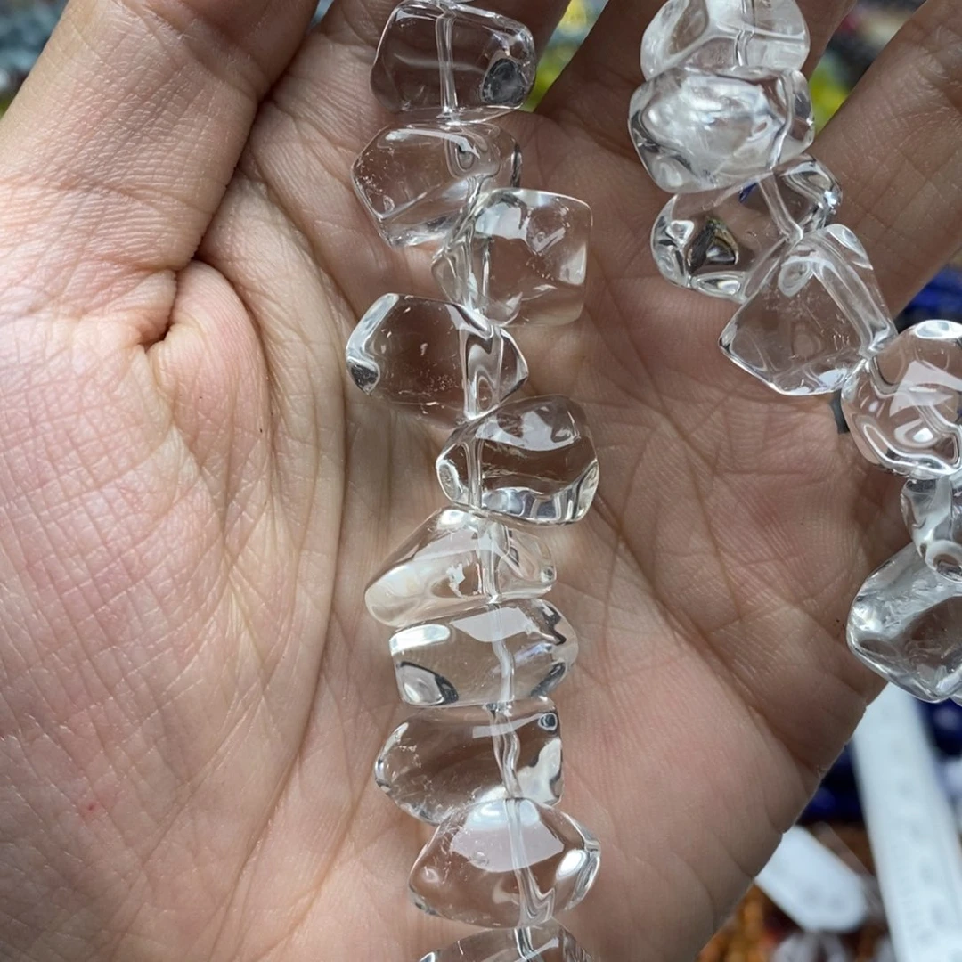 玛瑙/玉髓合金珠宝半成品一颗天然9×16左右净体白水晶吊坠孔