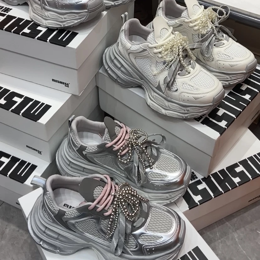 2025早春新款蝴蝶结珍珠流光老爹鞋 155-363/155363