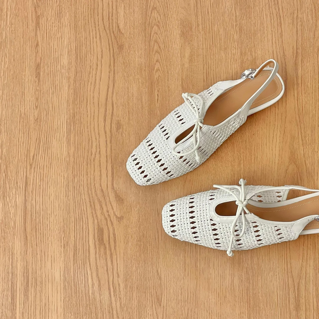 HUSSLOVE 头层牛皮+编织·跟高2CM·时尚百搭时髦后空系带包头凉鞋