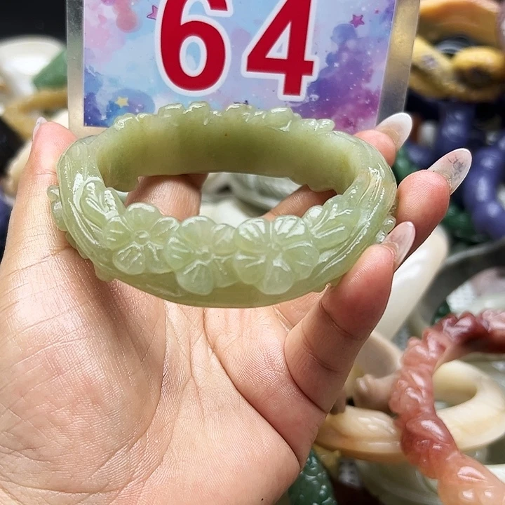 未镶嵌手镯石英岩玉