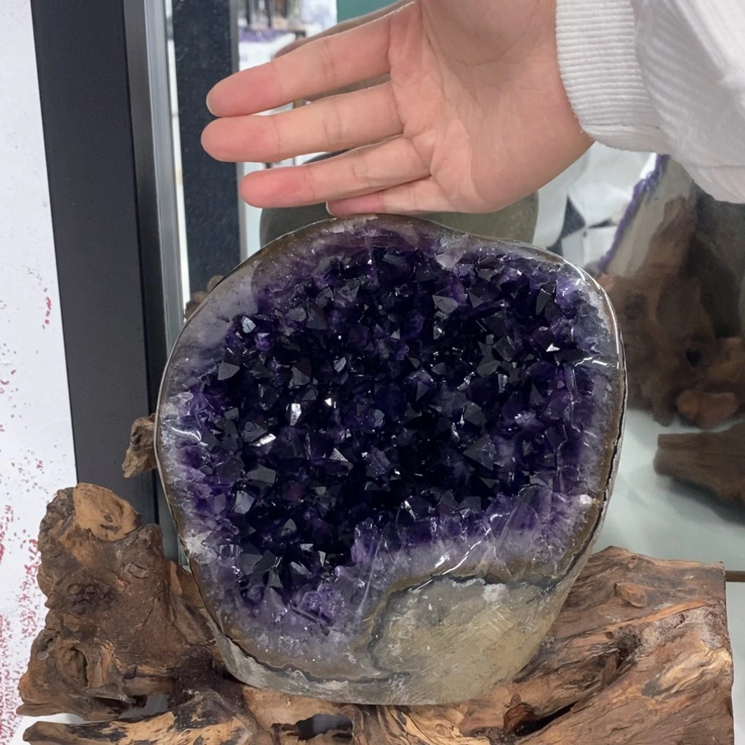 紫晶大型摆件（非配饰）未镶嵌