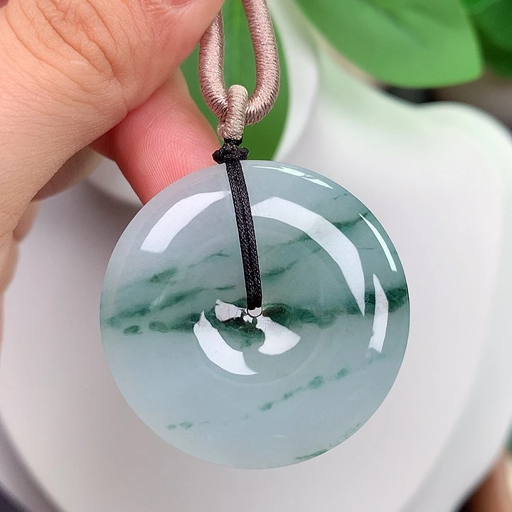 翡翠未镶嵌颈饰平安扣 35.5x5.6mm