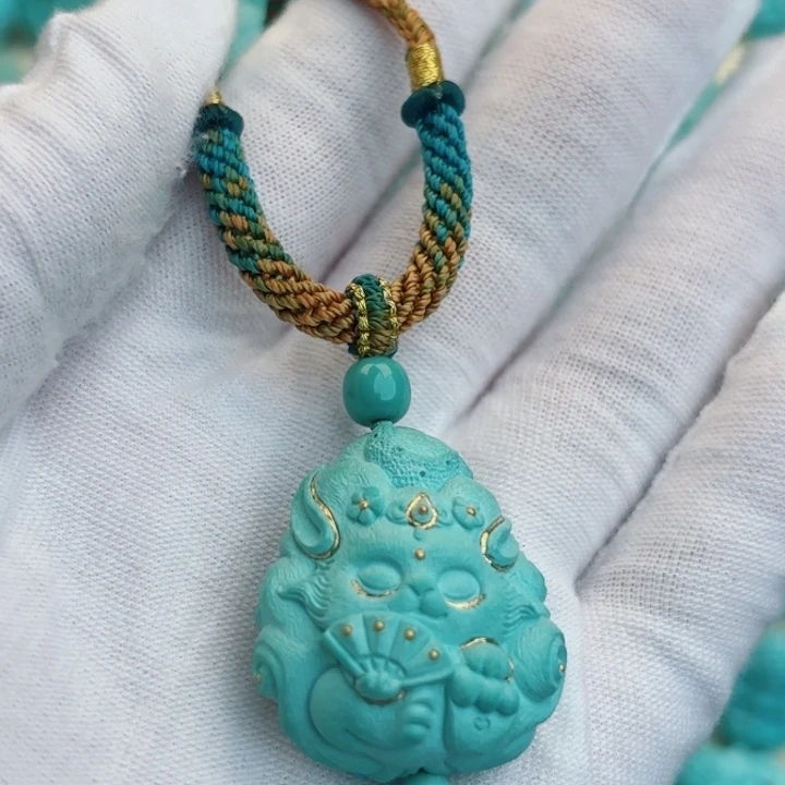 未镶嵌绿松石珠宝奇石