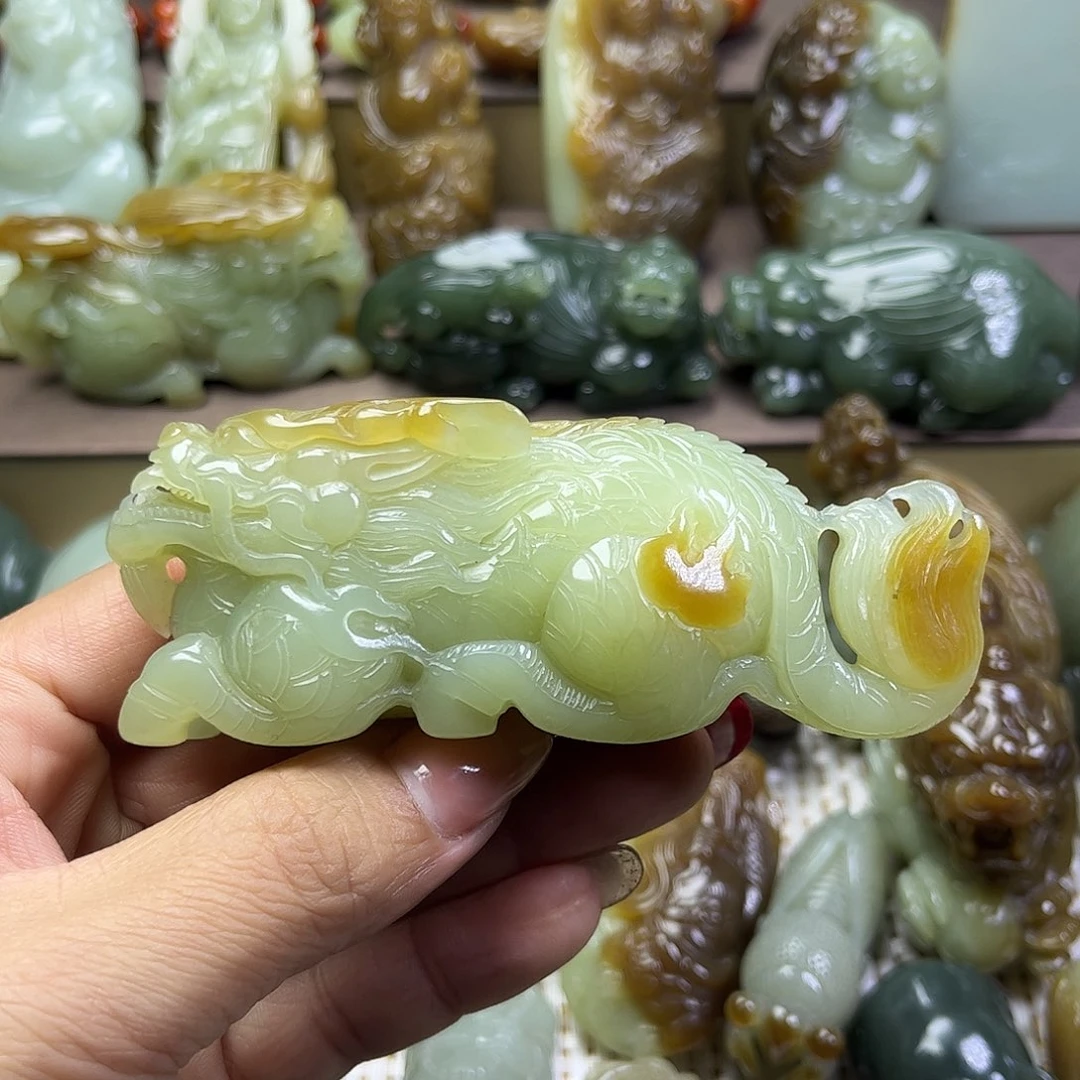 和田玉挂件未镶嵌