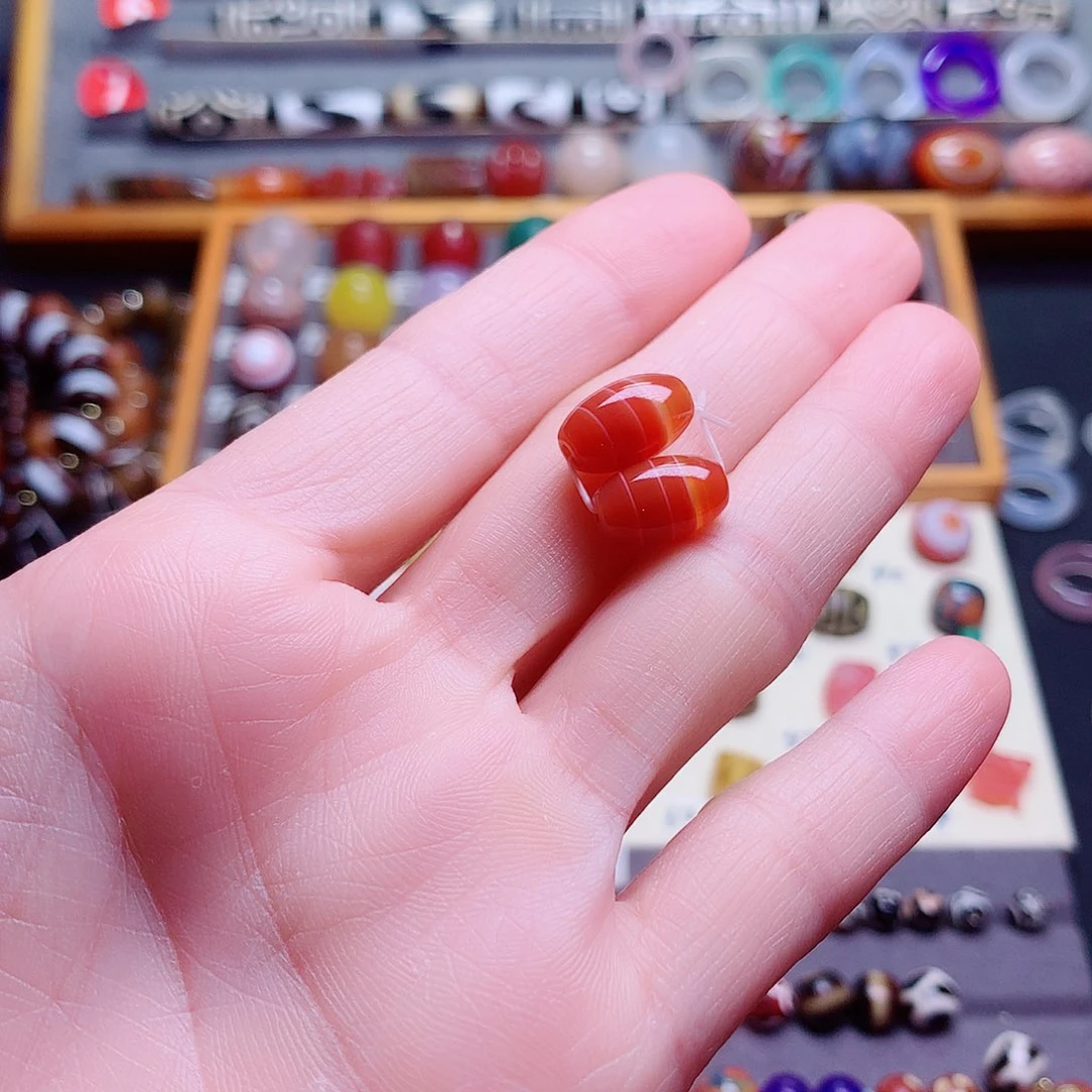 洞***拐玛瑙/玉髓颈饰未镶嵌